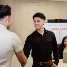 Carrera de Negocios Internacionales UDLA Estudiantes de negocios