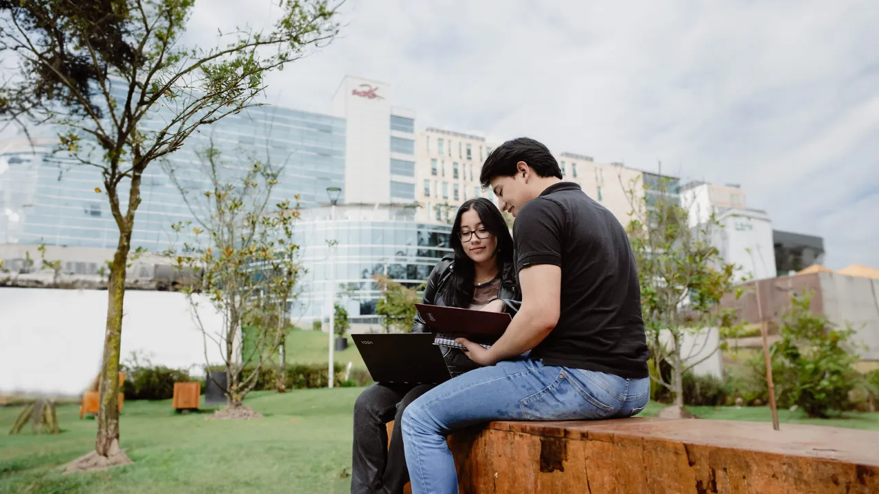 Udlapark_alumnos_exteriores