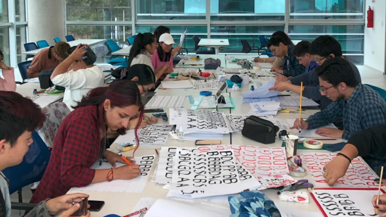 udla-pregrado-diseno-grafico-centro-de-diseno