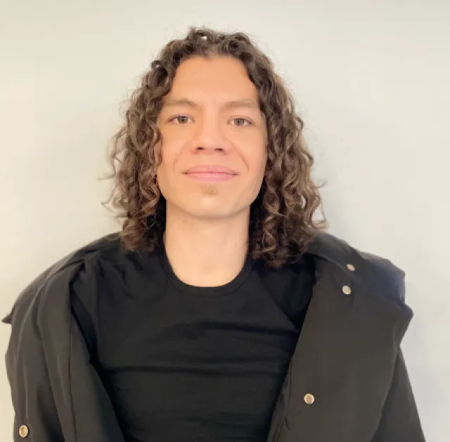 docente-musica-gerson-eguiguren