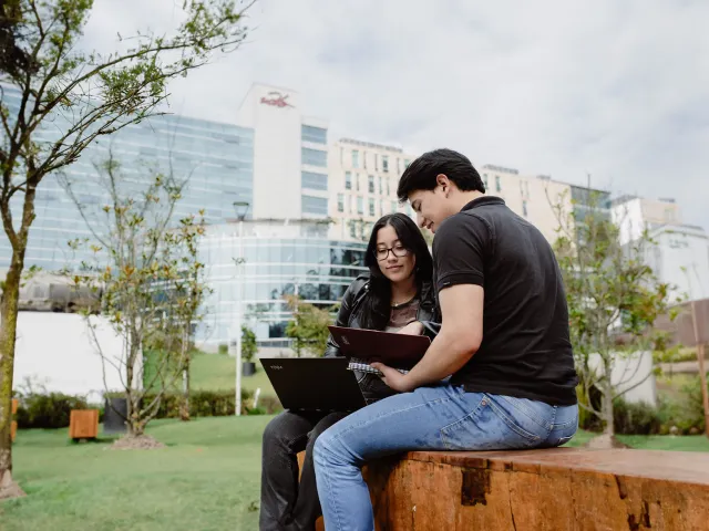 Udlapark_alumnos_exteriores