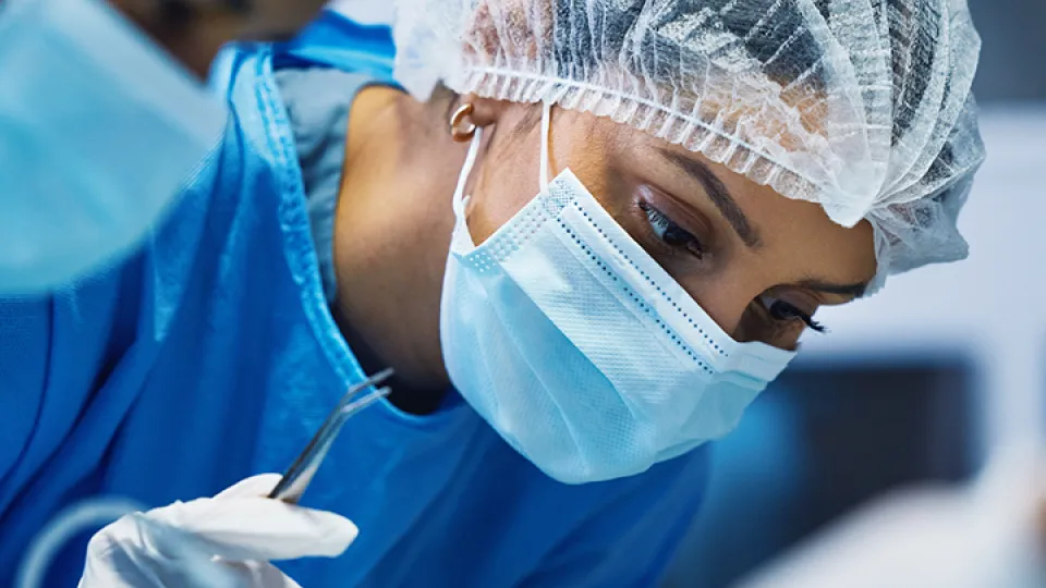 estudiantes-de-enfermeria-en-practica